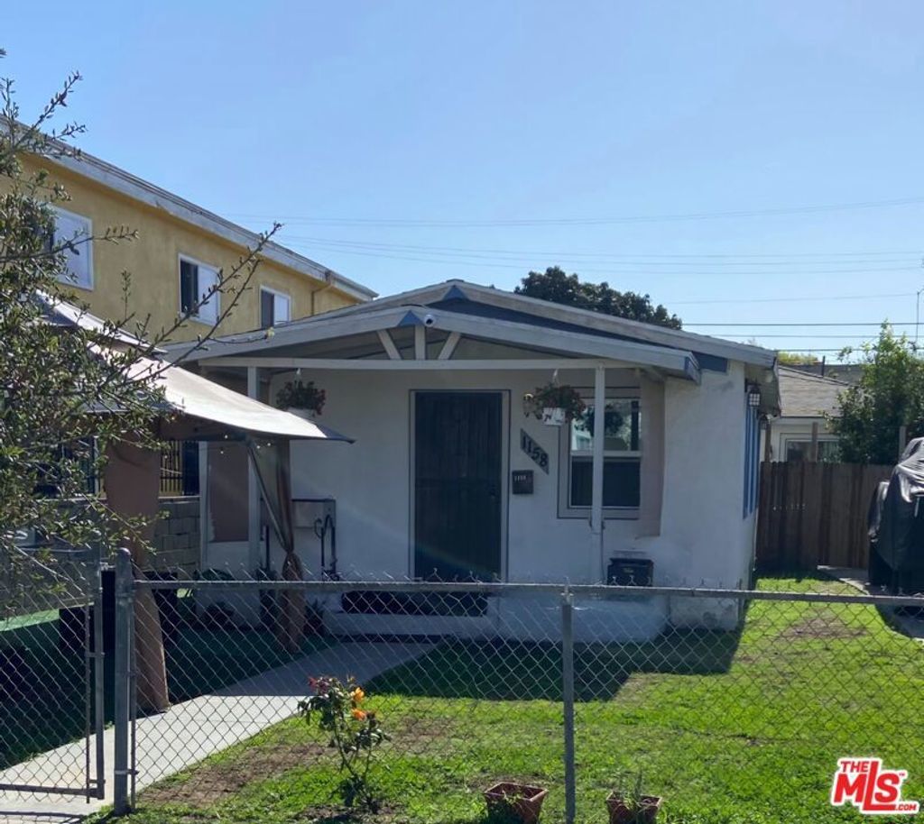 1158 E 77th Street, Los Angeles