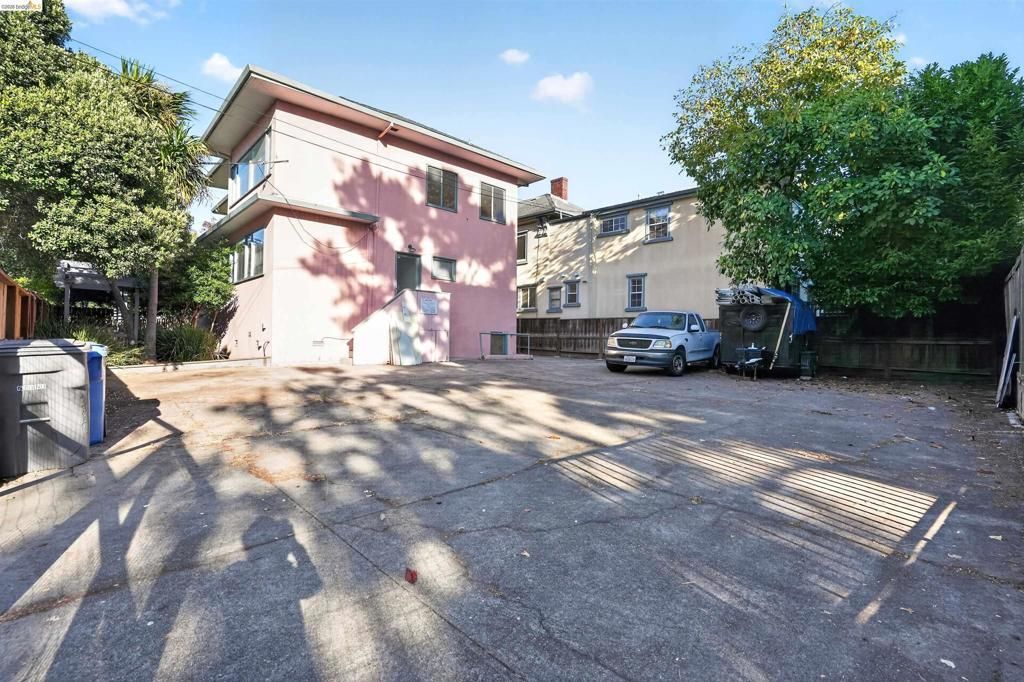 2520 Milvia St, Berkeley