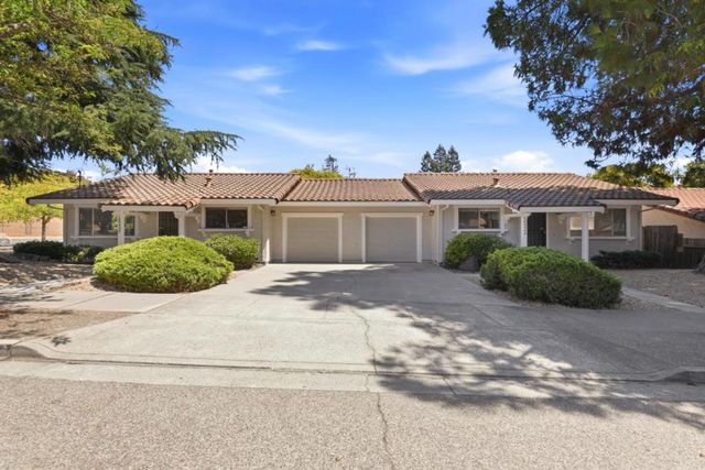 16990 Barnell Avenue, Morgan Hill