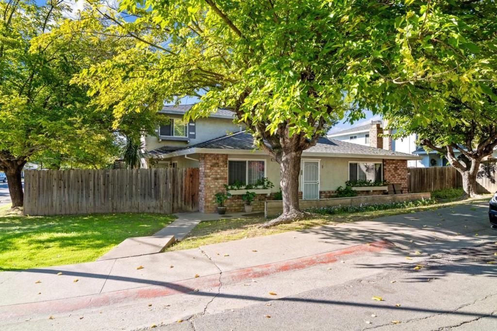 5555 Keoncrest Circle, Sacramento