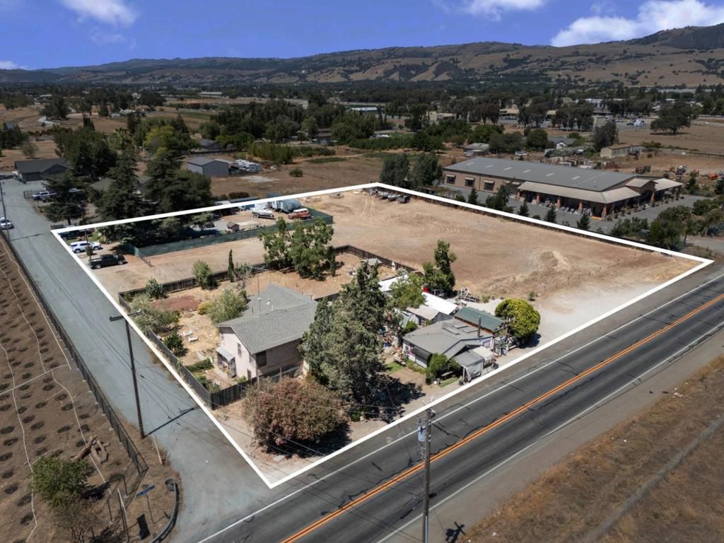 13350 Kimble Court, San Martin