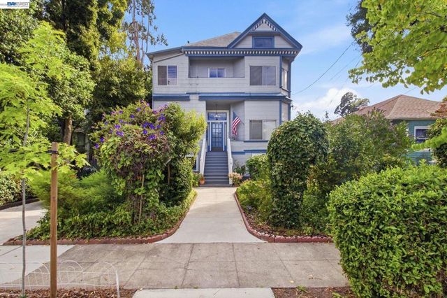 1718 Alameda Ave, Alameda
