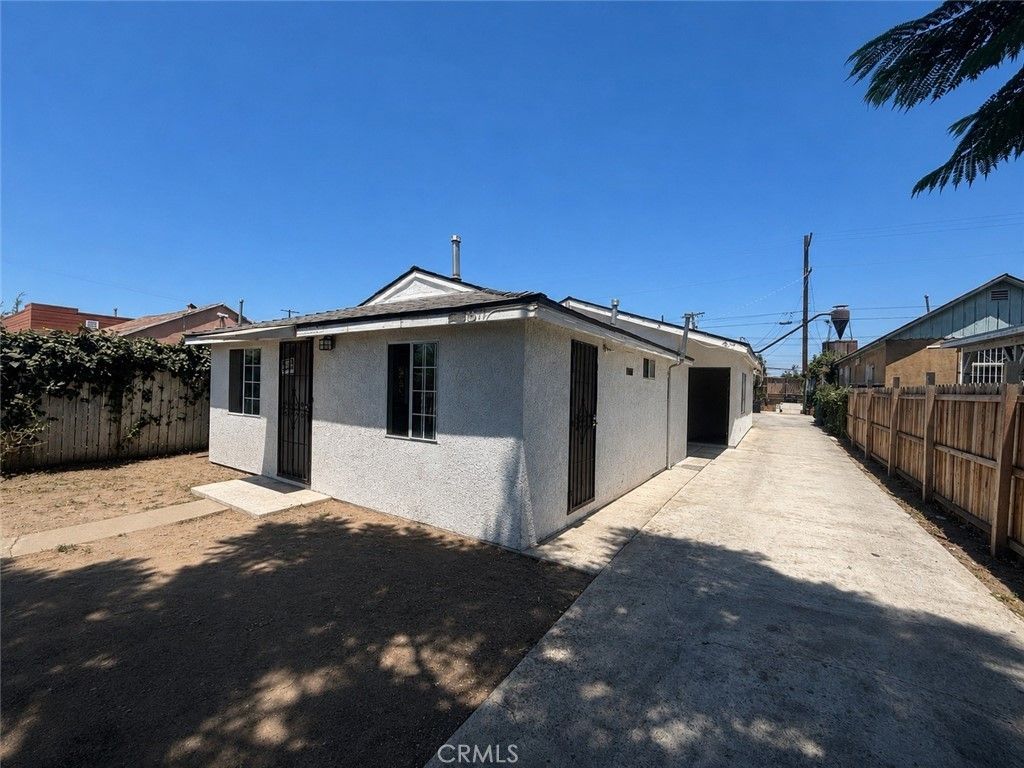 815 E 109th Street, Los Angeles