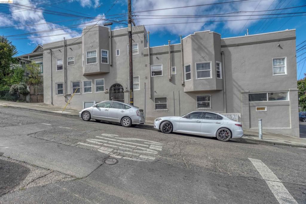 2246 23rd Ave, Oakland