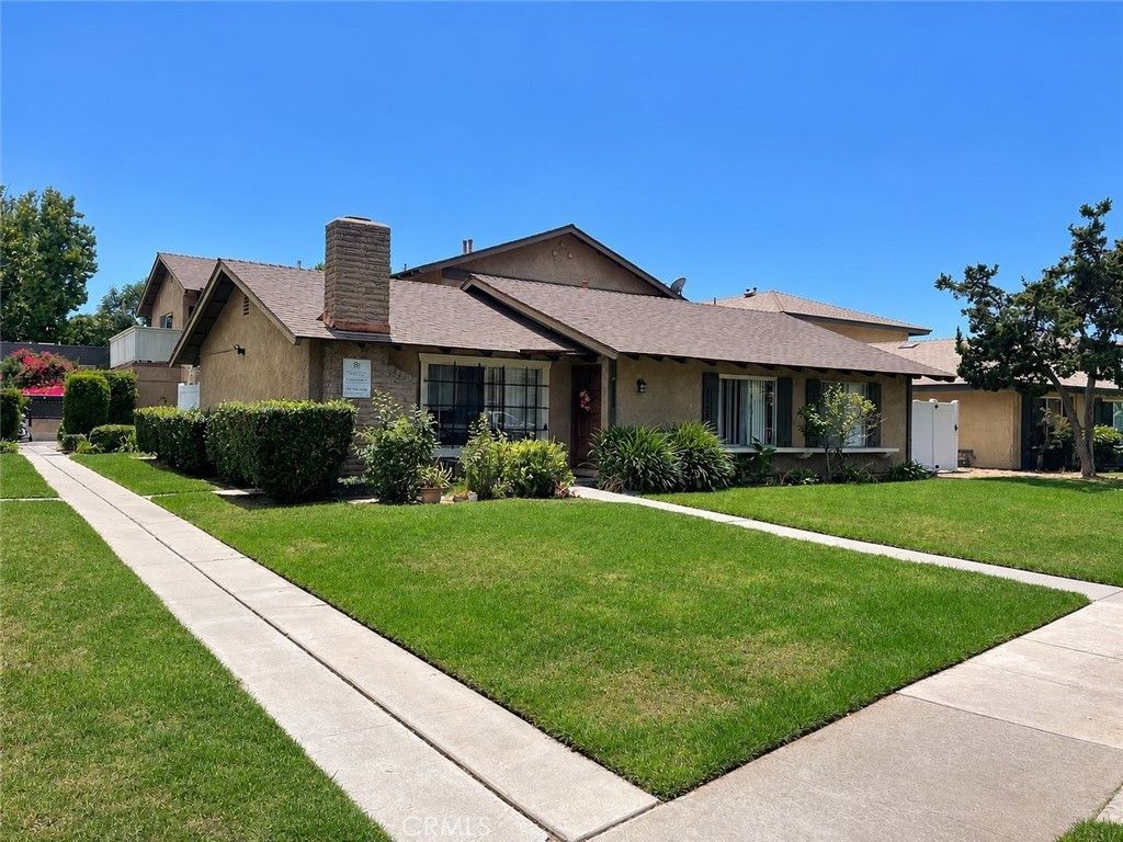2236 E Franzen, Santa Ana