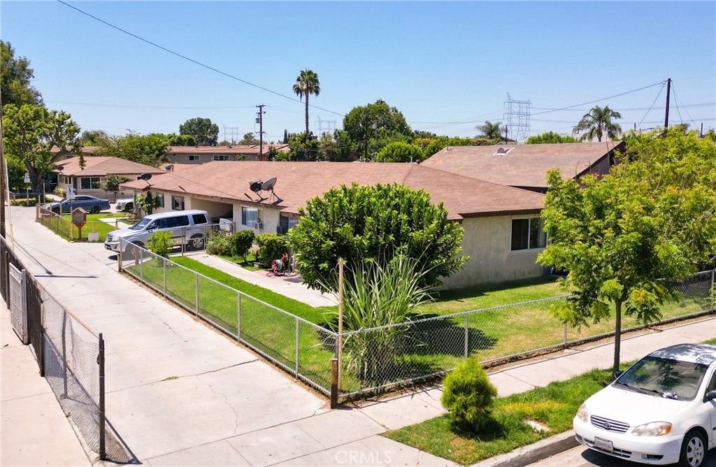 5626 Gotham Street, Bell Gardens