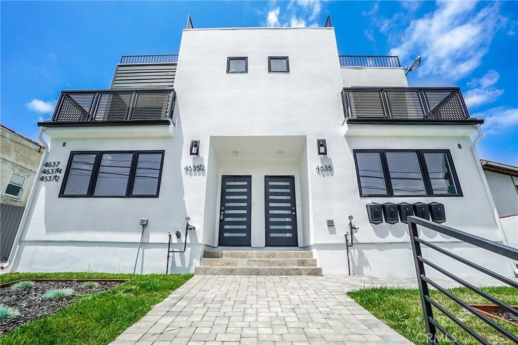 4635 Lexington Avenue, Los Angeles