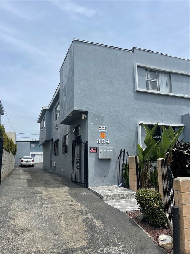 304 N Market, Inglewood