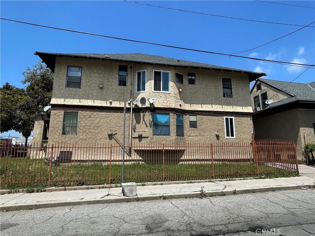 1317 Linwood, Los Angeles