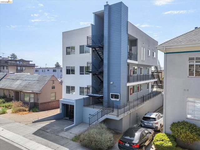 2360 Ellsworth St, Berkeley