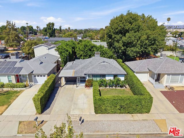 7007 Claire Avenue, Los Angeles
