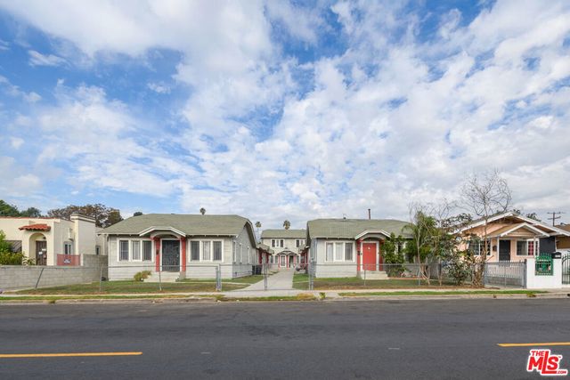 3517 Mont Clair Street, Los Angeles