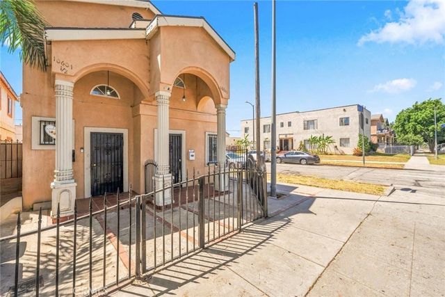 10601 S Main, Los Angeles