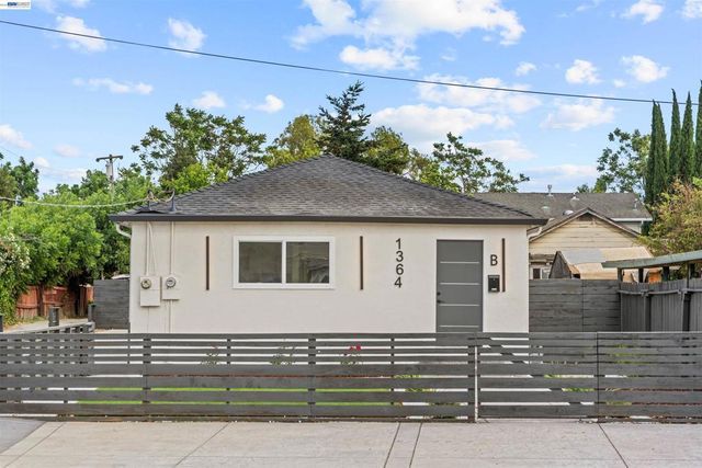 1364 E San Antonio St #a & B, San Jose