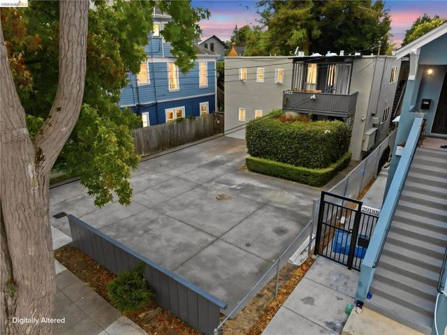 2922 Otis St, Berkeley