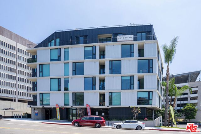 1915 Park Avenue, Los Angeles
