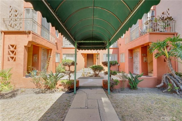 4261 Leimert Boulevard, Los Angeles