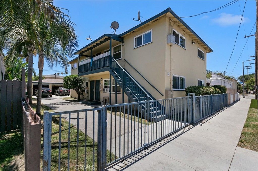 92 E Louise, Long Beach
