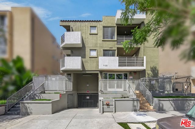 709 S Kingsley Drive, Los Angeles
