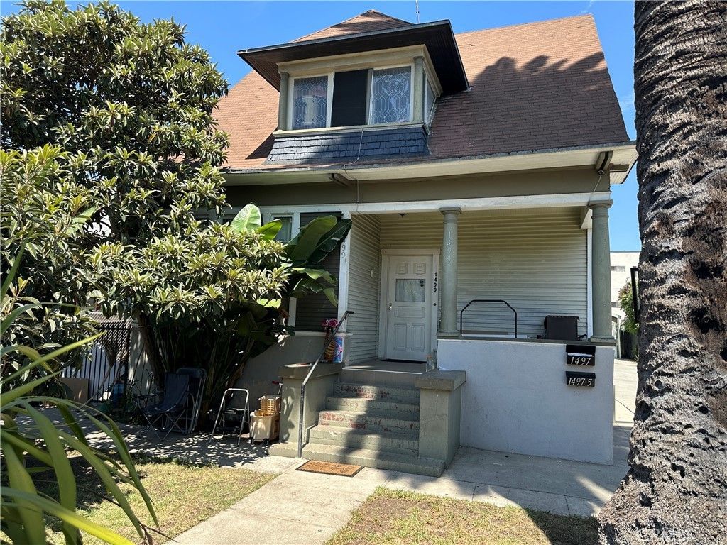 1497 W 27th, Los Angeles