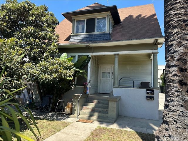 1497 W 27th, Los Angeles