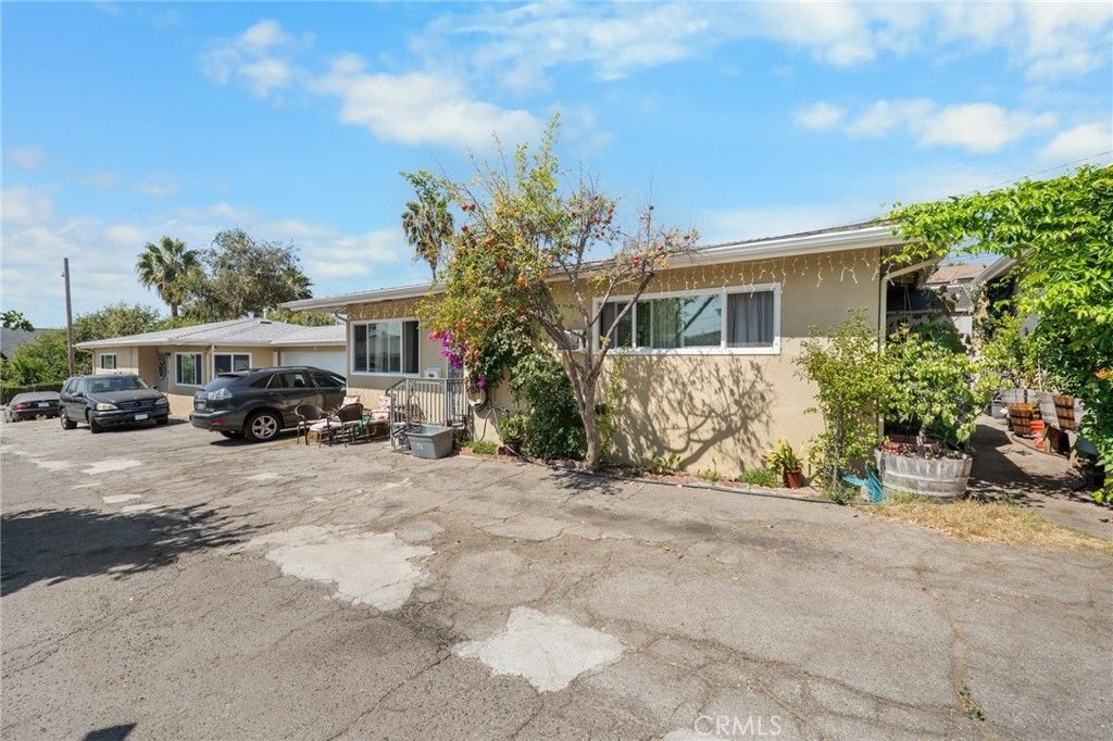 1717 Atchison, Pasadena