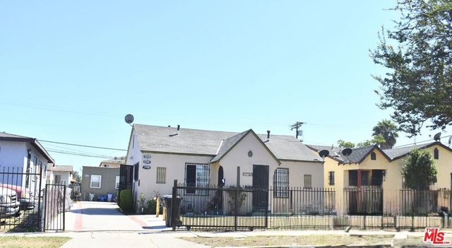 1738 W 82nd Street, Los Angeles