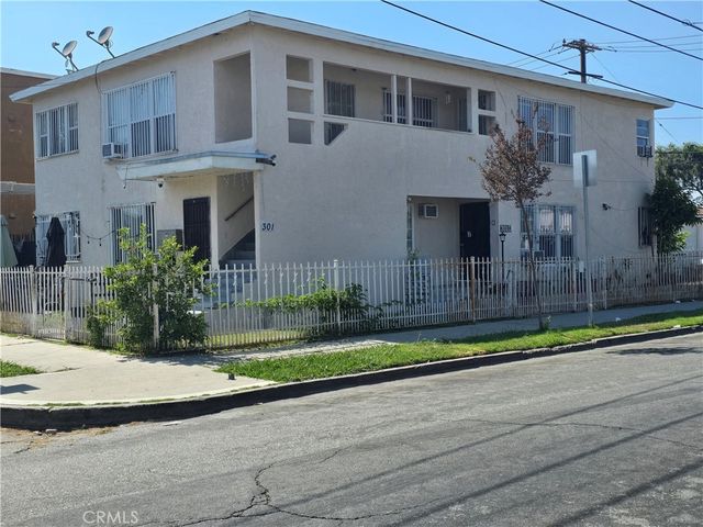 301 W Magnolia, Compton