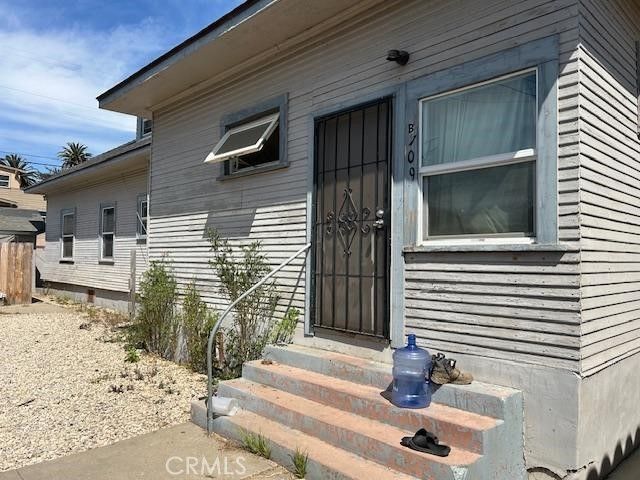 109 W Orange, Santa Maria