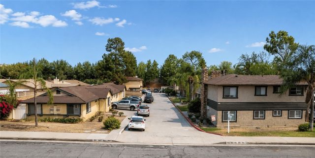 144 150 E Baseline Road, San Dimas