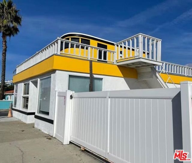 16732 Pacific Coast Highway, Sunset Beach