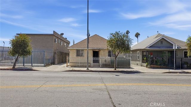 1374 E Vernon, Los Angeles