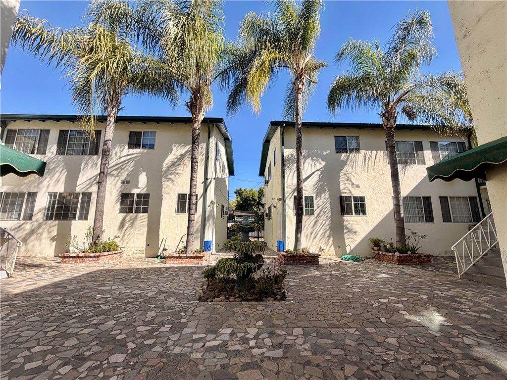 4824 Hazeltine Ave, Sherman Oaks