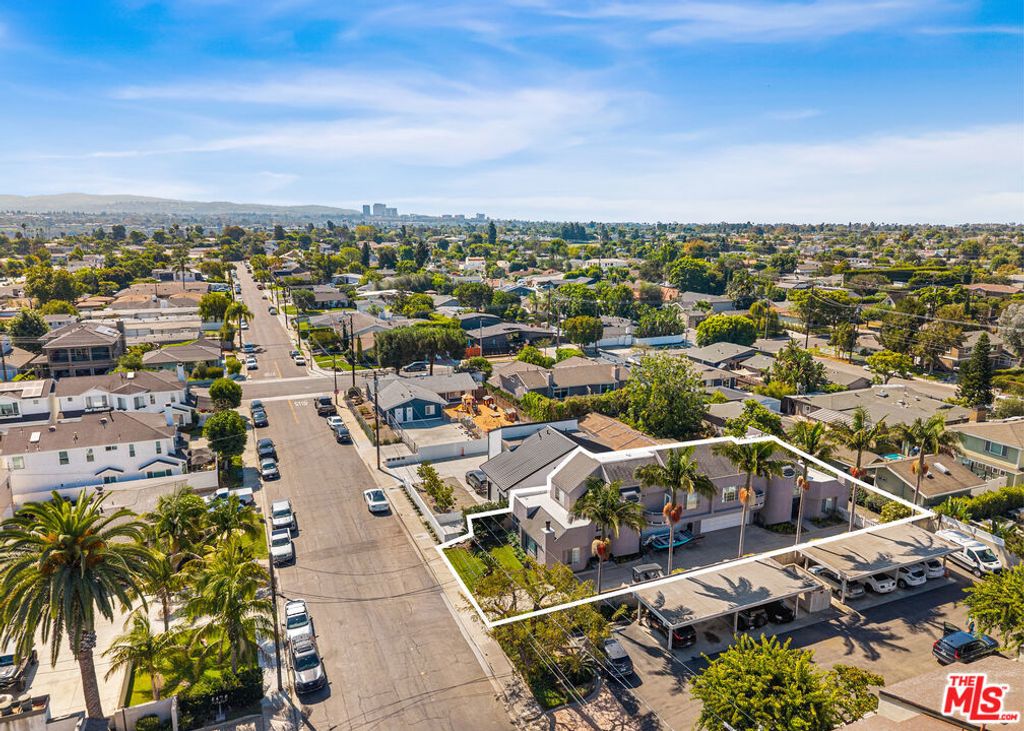 181 Cecil Place, Costa Mesa
