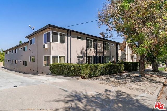 1351 Armadale Avenue, Los Angeles
