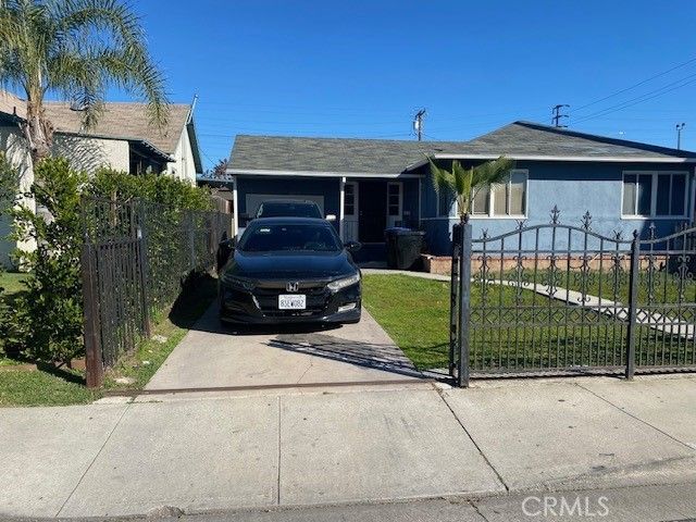 4957 E 59th Place, Maywood