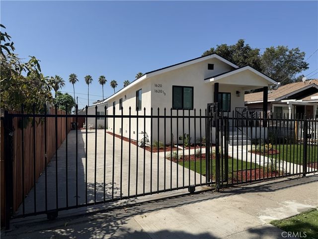 1620 E 33rd, Los Angeles