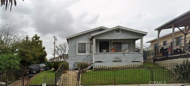 4126 Fisher, Los Angeles