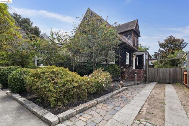 2730 Webster St, Berkeley