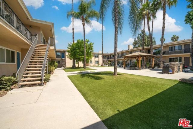 1127 E Garvey Avenue, West Covina