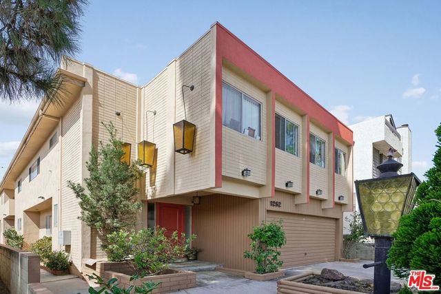 1252 23rd Street, Santa Monica