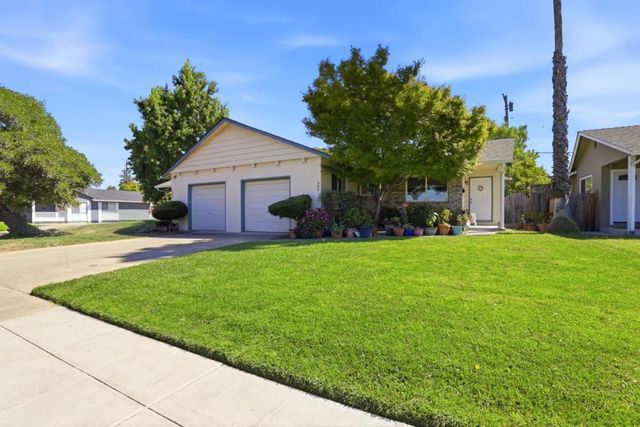 986 W Hacienda Avenue, Campbell
