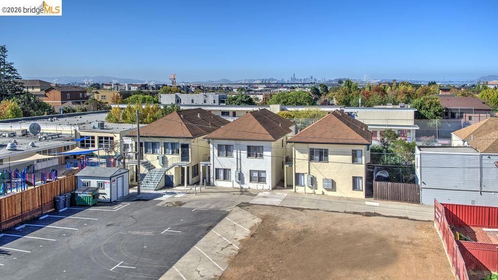 1049 43rd Street, Emeryville