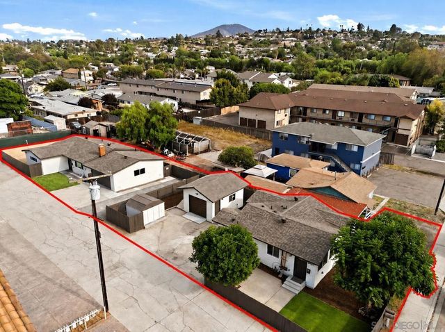 3653 55 S Barcelona St, Spring Valley