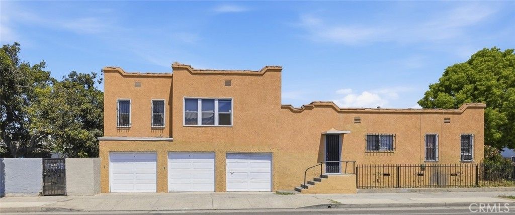 3773 S La Salle Avenue, Los Angeles