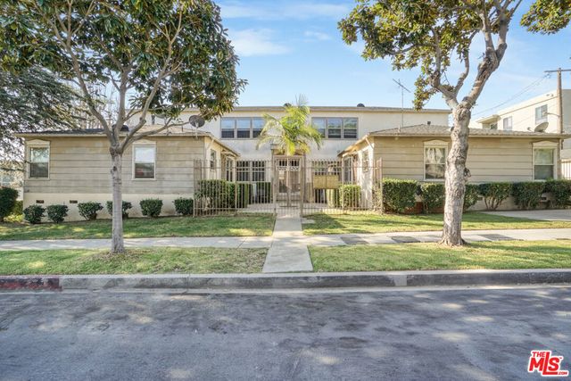 5202 Knowlton Street, Los Angeles