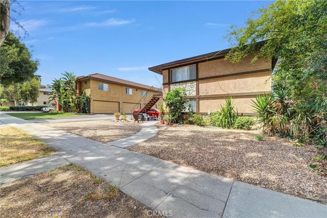 712 S Howard, Corona