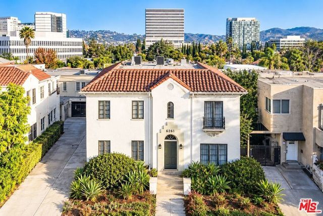 6261 W Olympic Boulevard, Los Angeles