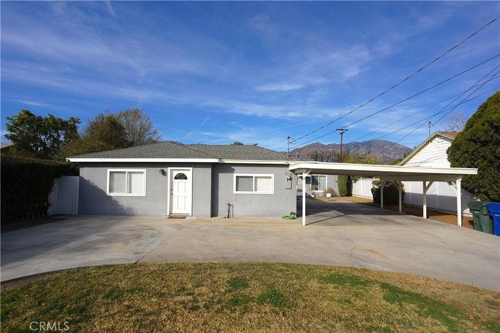 911 Genoa Street, Monrovia