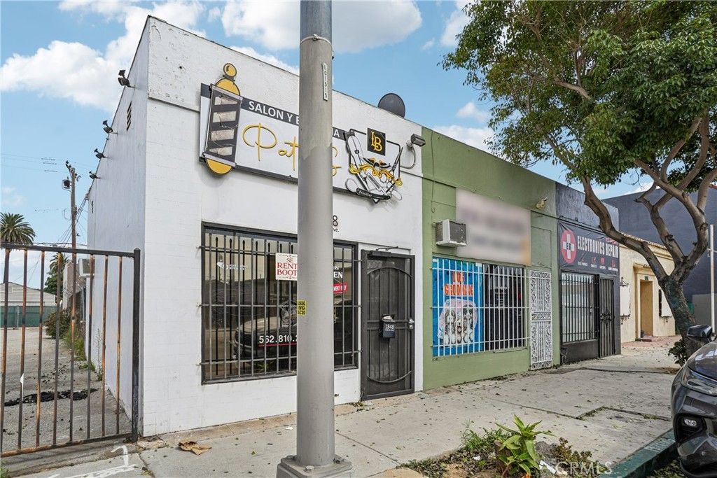 1844 Atlantic Avenue, Long Beach